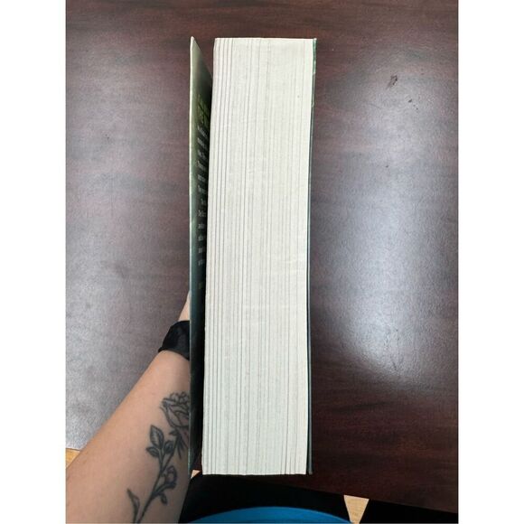 The Maze Runner and The Scorch Trails Collector’s Edition Book - Picture 2 of 3